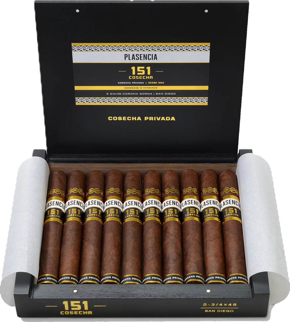 An open box of Cosecha 151 San Diego, ten cigars under the printed lid