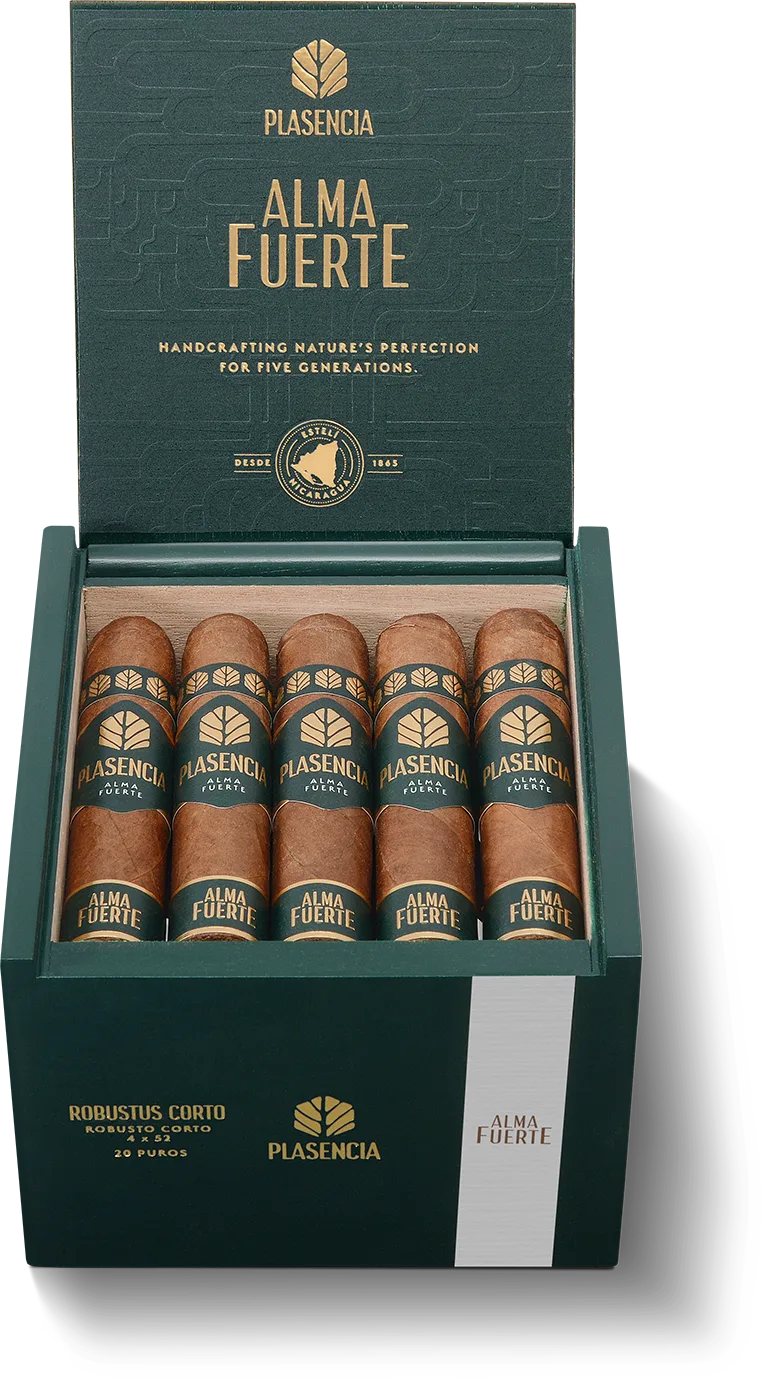 Alma Fuerte Natural Robustus Corto, open box