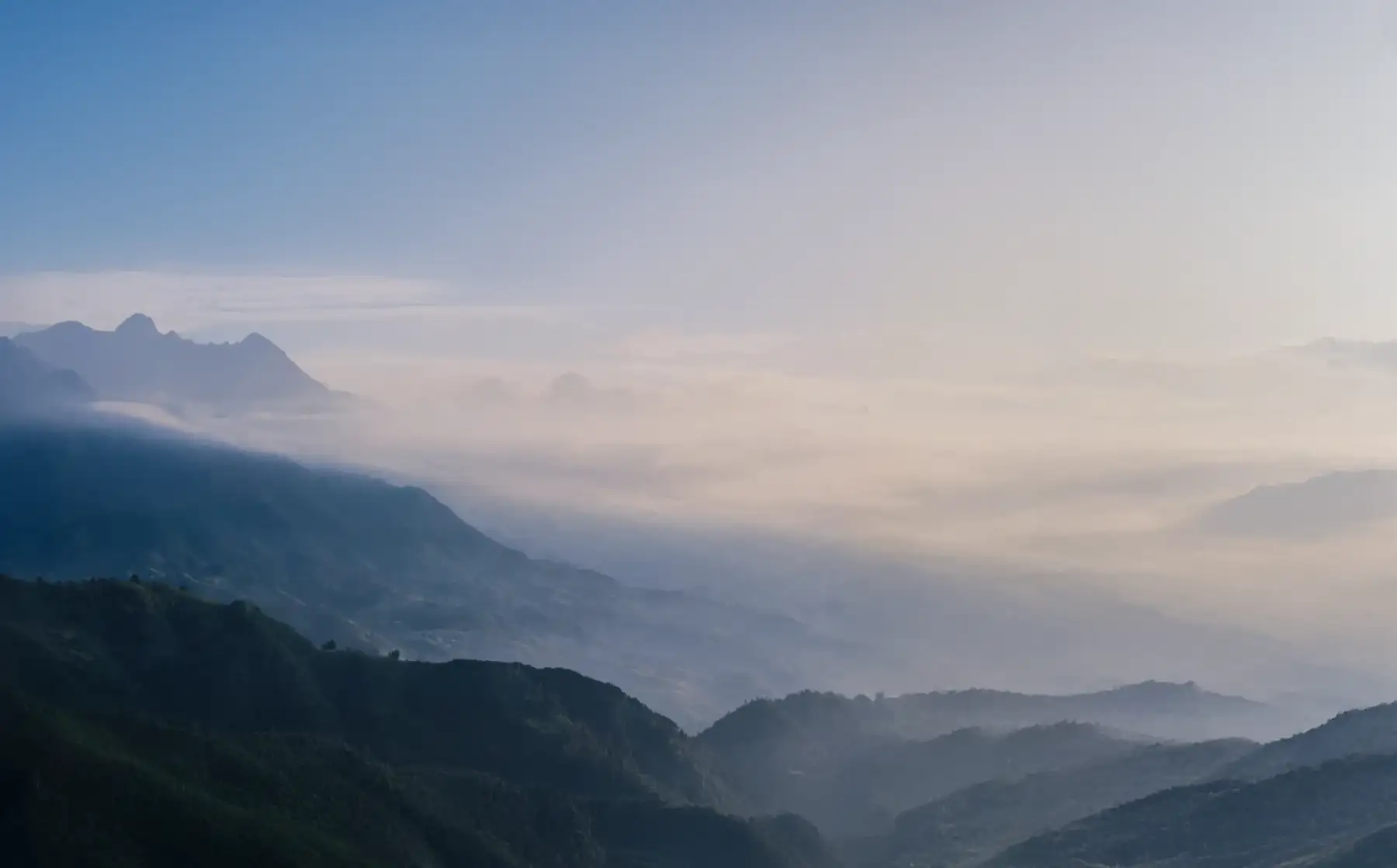 Mist over the mountains of Condega at first light